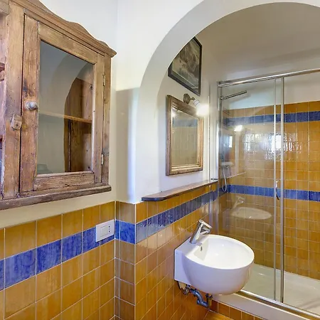 Apartment Mezzo 24 II *